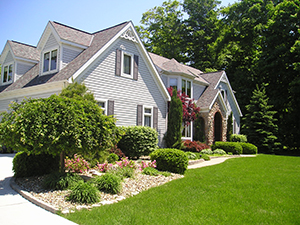 Landscapers and Lawncare Services in Ithaca, MI